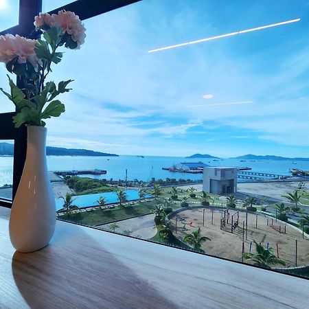 Jesselton Quay Kota Kinabalu City Centre By Lw Suites Экстерьер фото