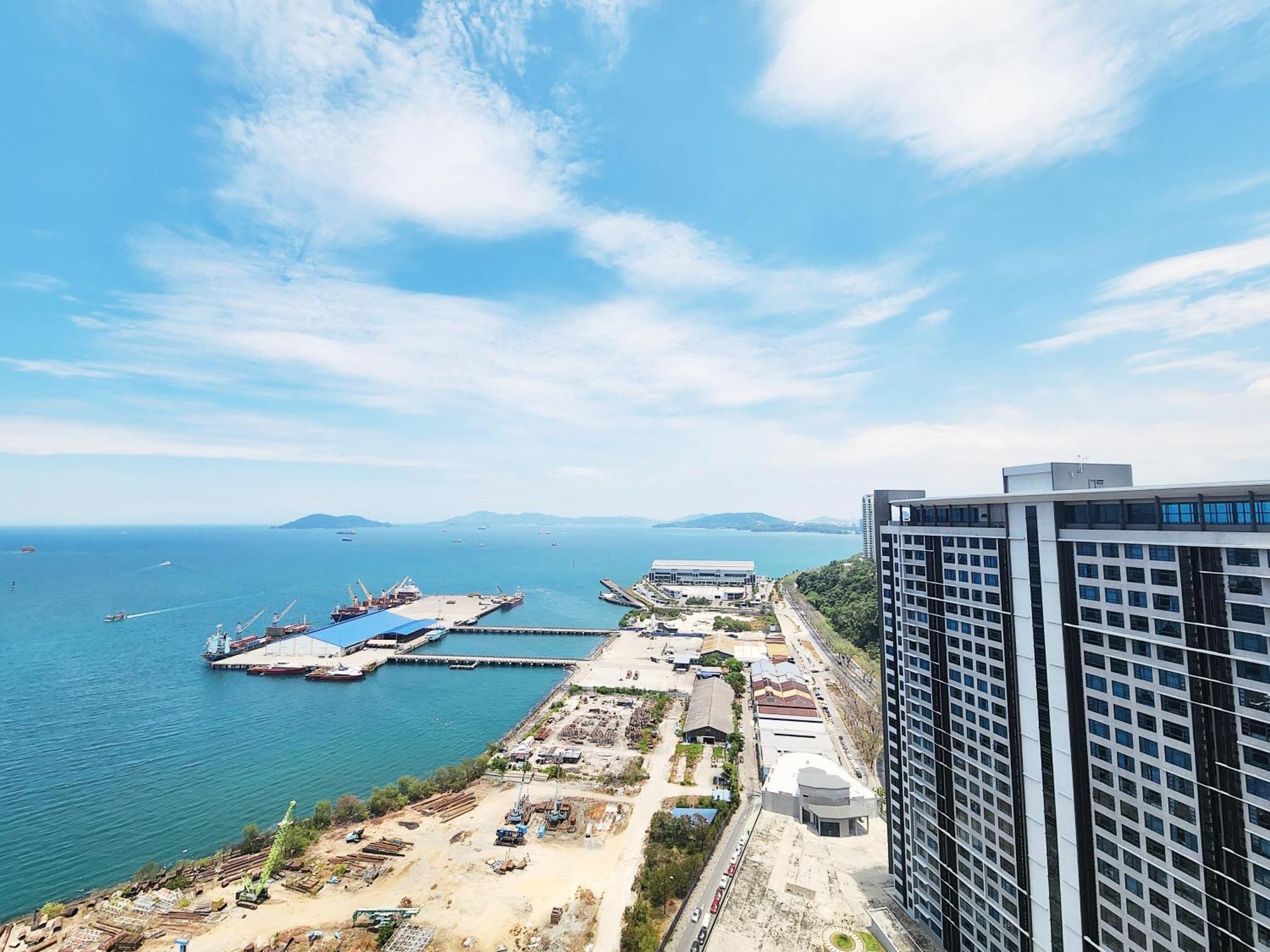 Jesselton Quay Kota Kinabalu City Centre By Lw Suites Экстерьер фото