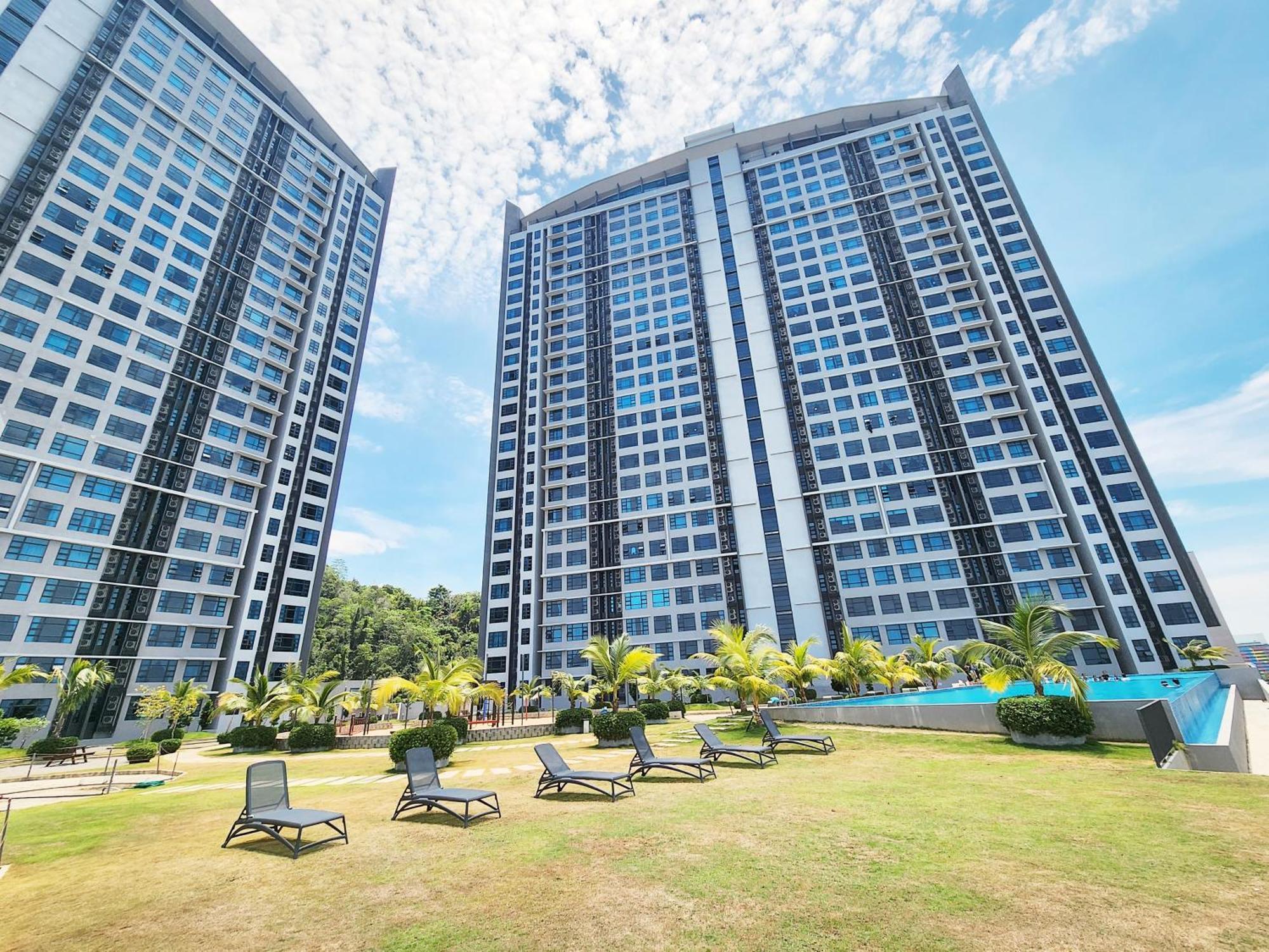 Jesselton Quay Kota Kinabalu City Centre By Lw Suites Экстерьер фото